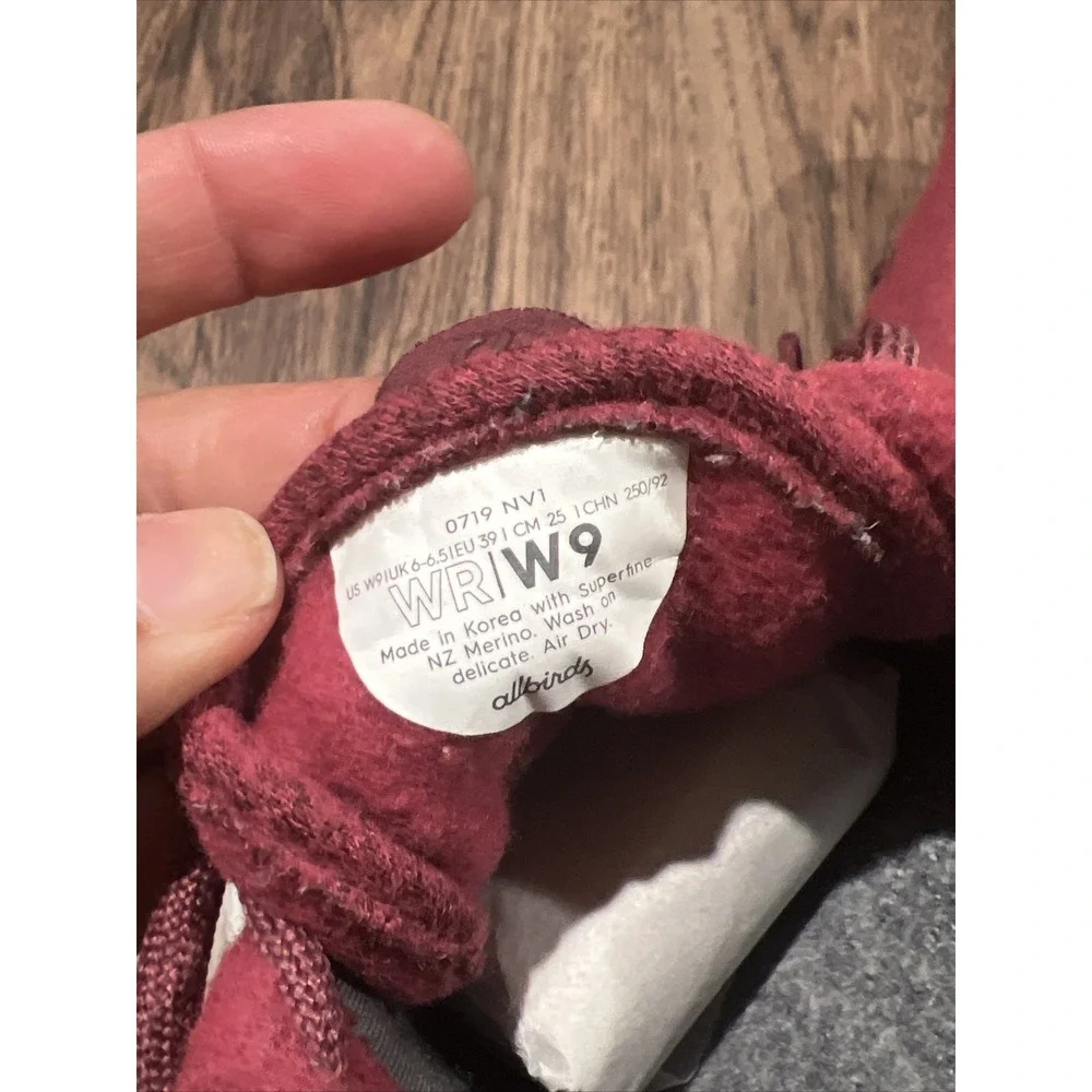 Allbirds Wool Runners Women's Size 9 US Burgundy Running Walking Sneakers Shoes